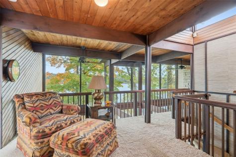 3730 James Lane NE Solon IA 52333