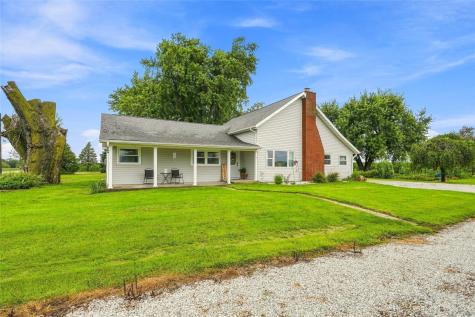 2096 230th Street Washington IA 52353