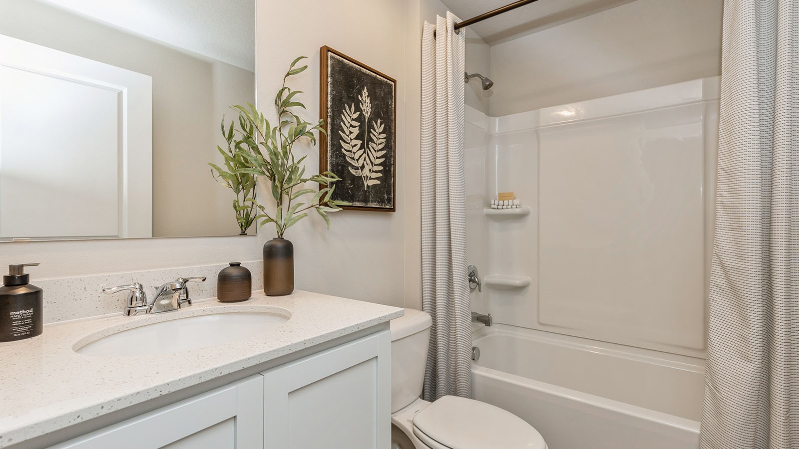 2685 Prairielight Drive Hiawatha IA 52233