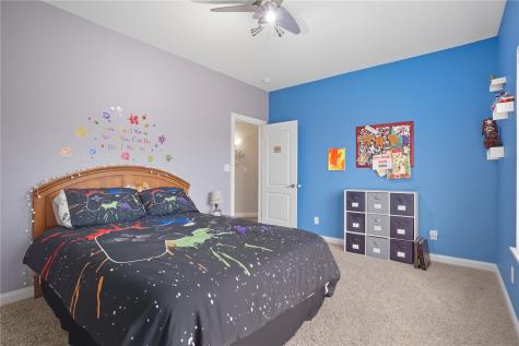 490 Erusha Drive NE Walford IA 52351