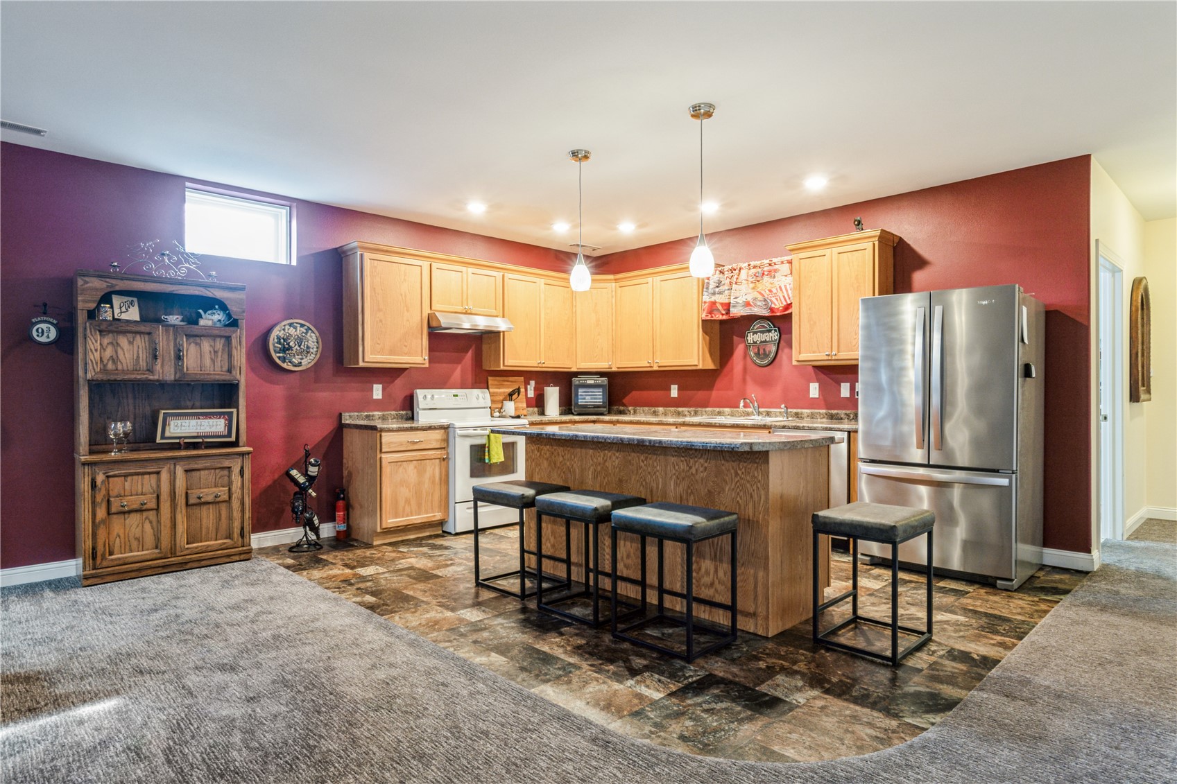 490 Erusha Drive NE Walford IA 52351