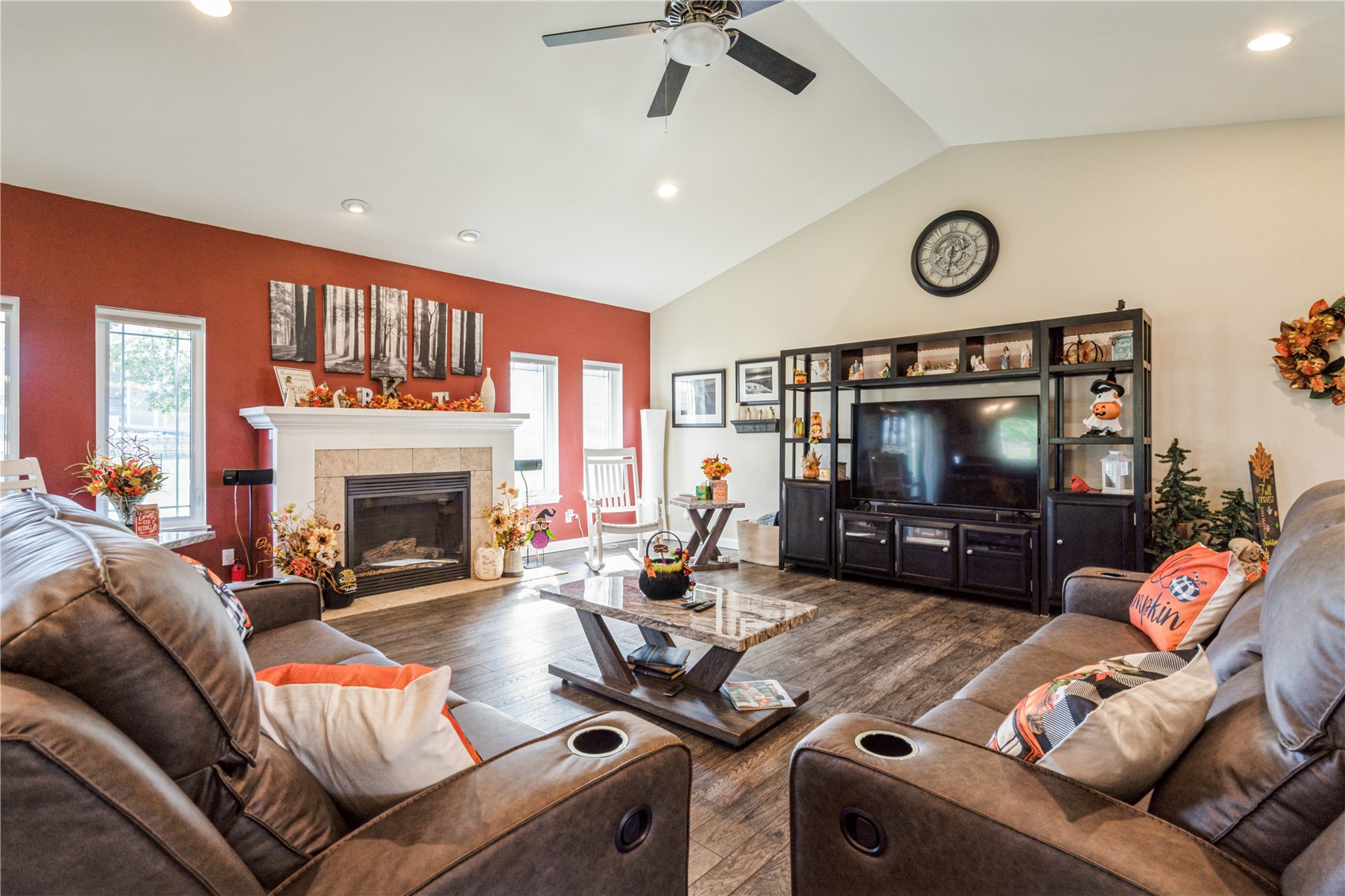 490 Erusha Drive NE Walford IA 52351