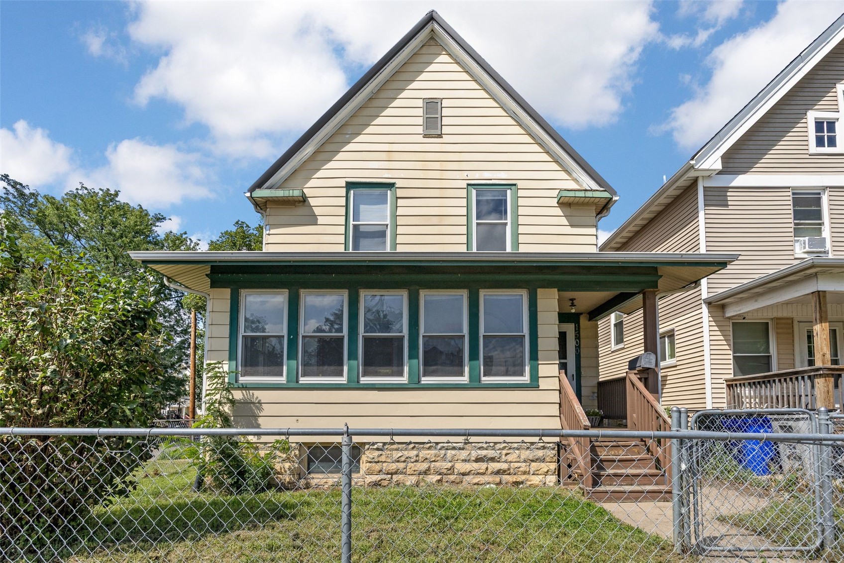Cedar Rapids IA, 1500 Bever Avenue SE