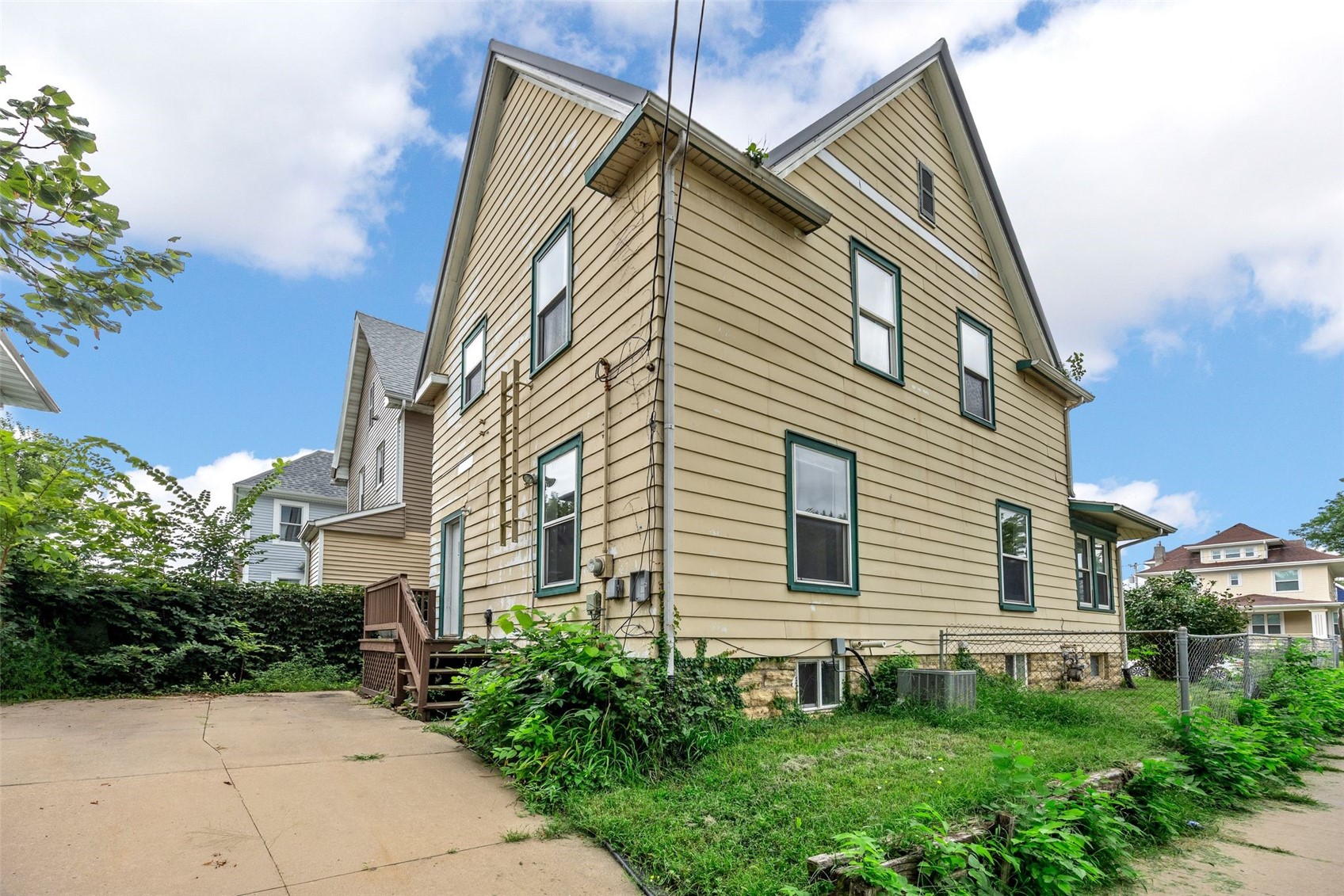 1500 Bever Avenue SE Cedar Rapids IA 52403