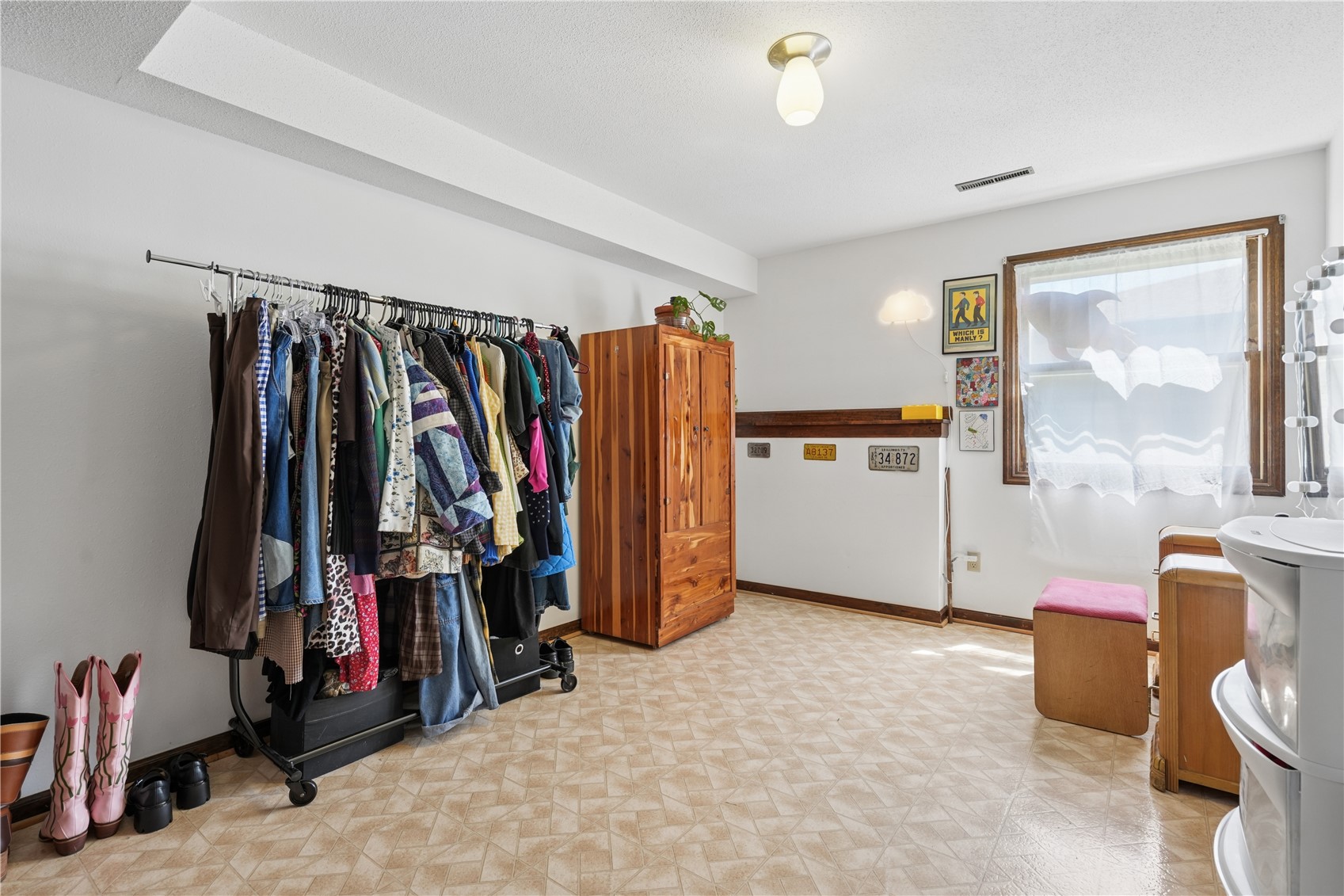5201 Broadlawn Drive SE Cedar Rapids IA 52403