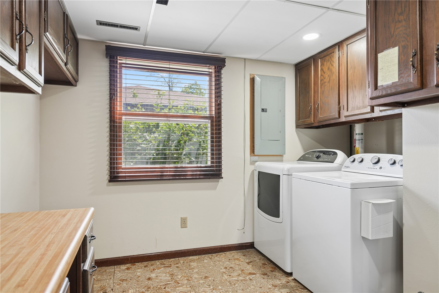 5201 Broadlawn Drive SE Cedar Rapids IA 52403