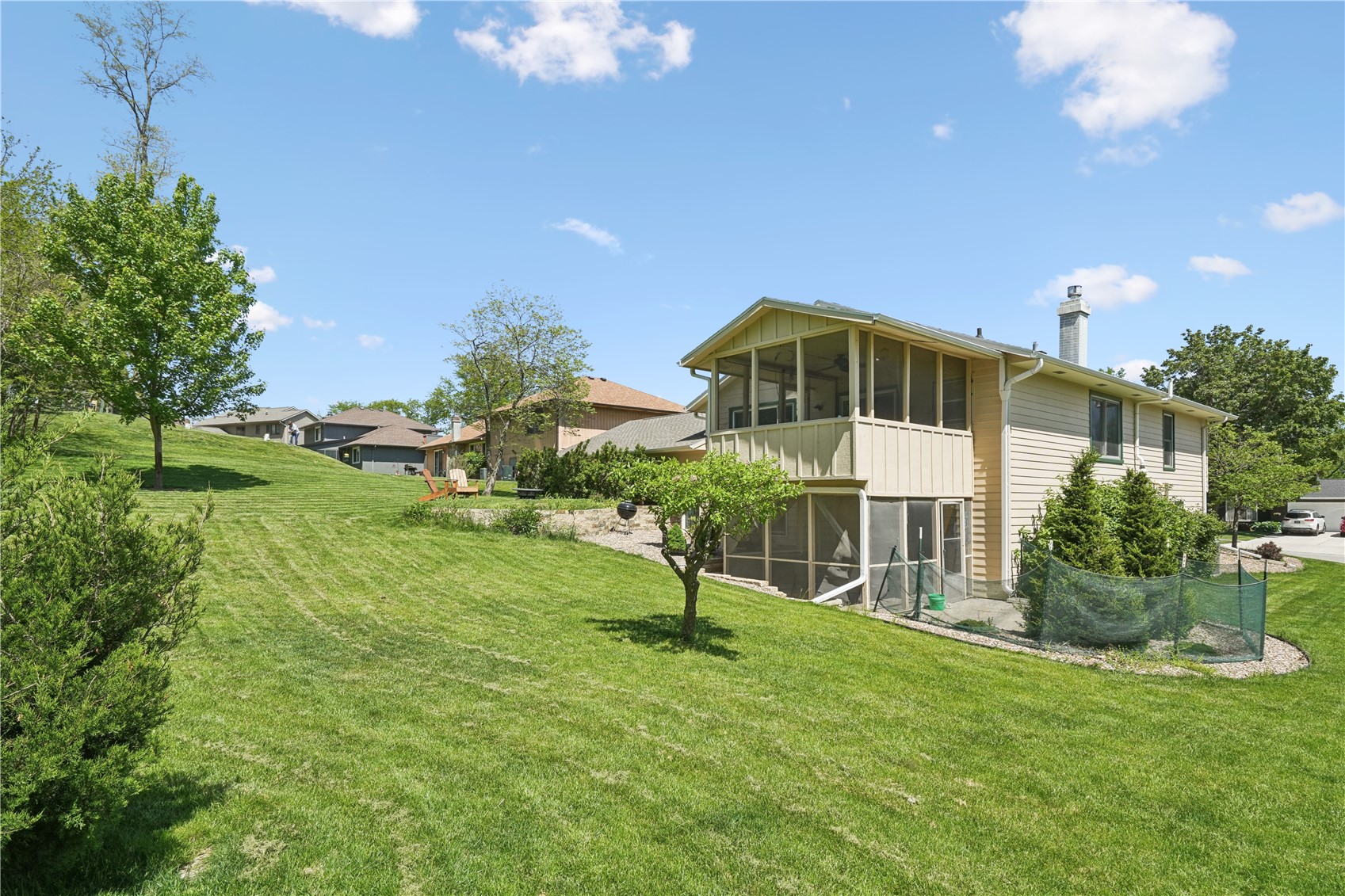 5201 Broadlawn Drive SE Cedar Rapids IA 52403