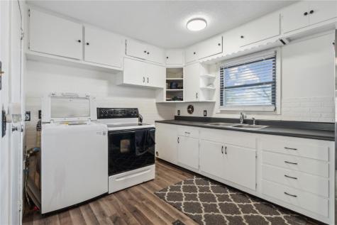 158 Mayden Avenue SW Cedar Rapids IA 52404