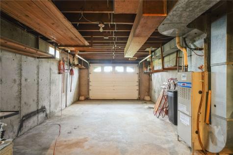 4906 Longview Drive SW Fairfax IA 52228