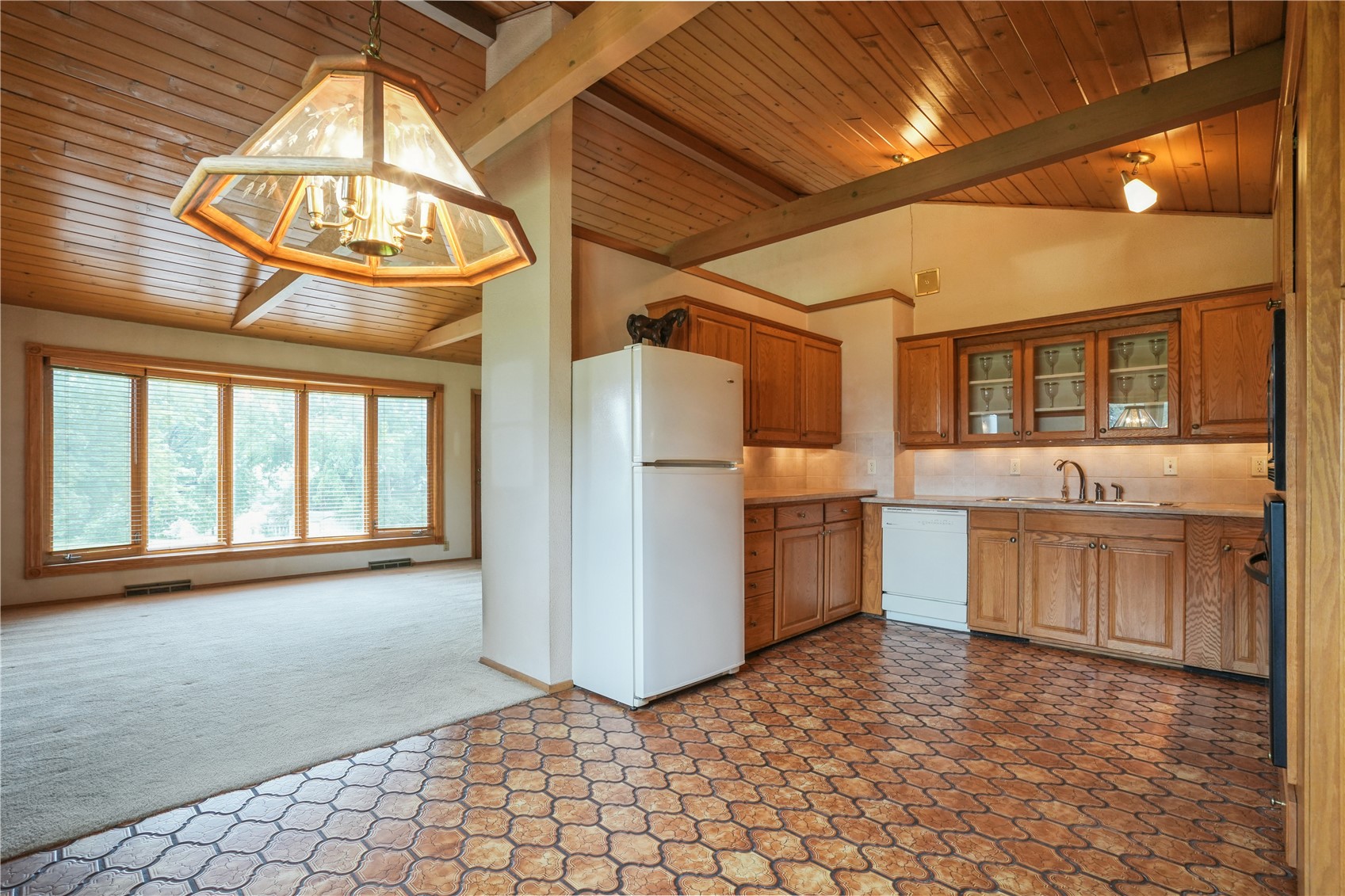 4906 Longview Drive SW Fairfax IA 52228