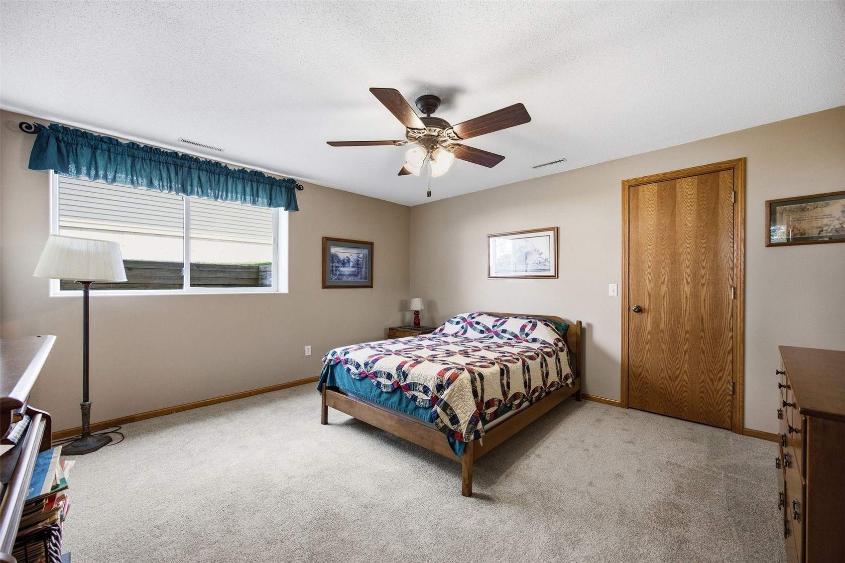 300 N 15th Avenue Hiawatha IA 52233
