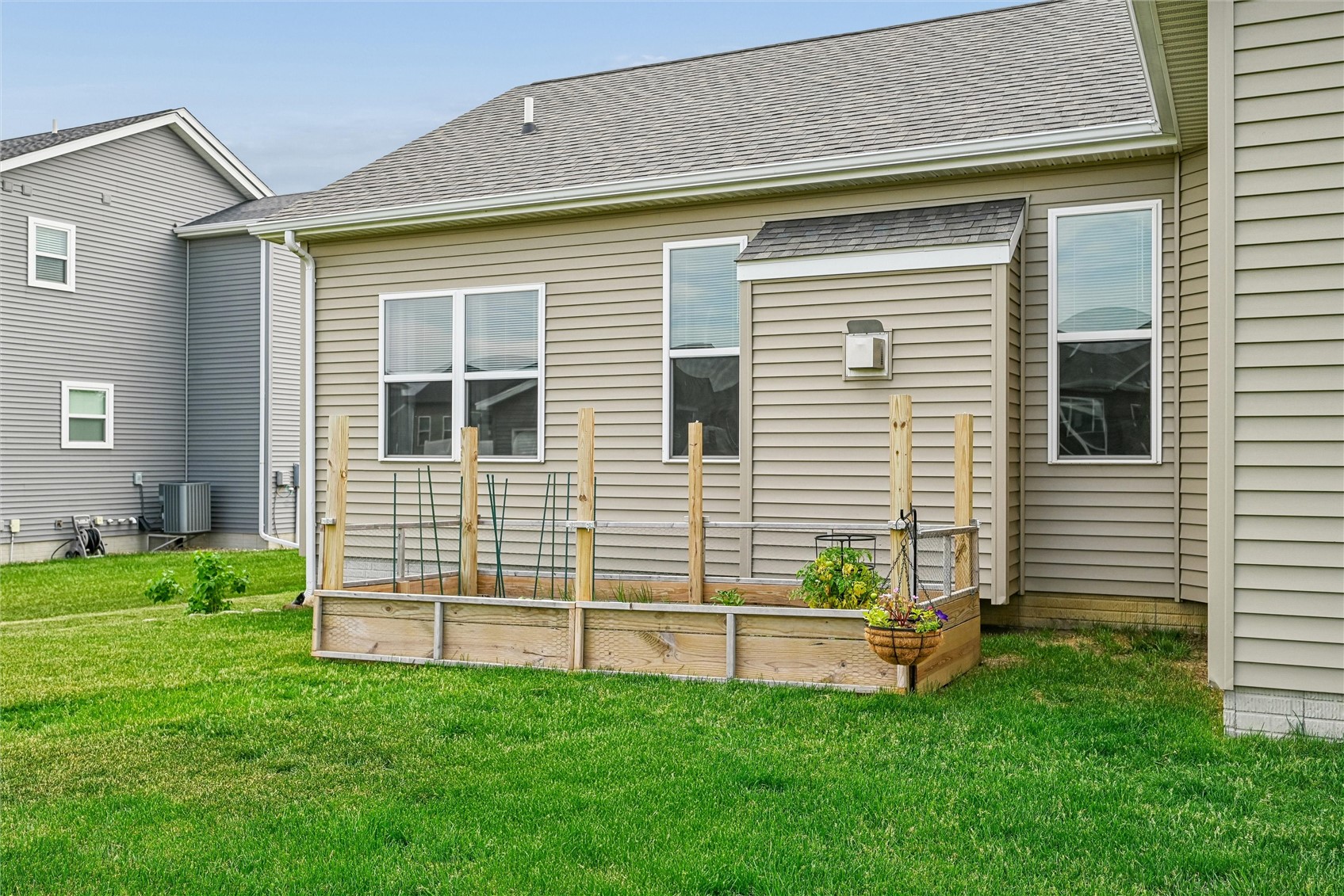 1115 Partridge Lane Waterloo IA 50701
