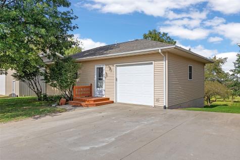 2960 170th Street South Amana IA 52334