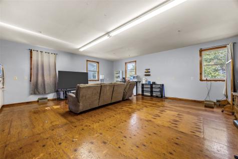 2960 170th Street South Amana IA 52334
