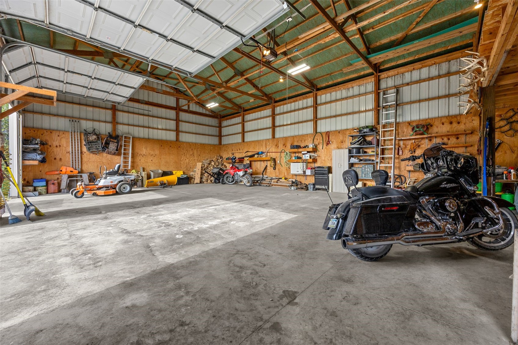 2960 170th Street South Amana IA 52334