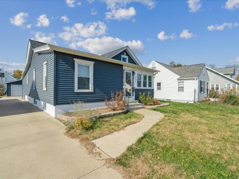 431 30th Street SE Cedar Rapids IA 52403