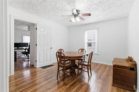 431 30th Street SE Cedar Rapids IA 52403