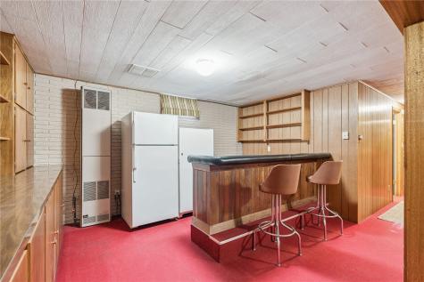 2230 Valley Road NE North Liberty IA 52317