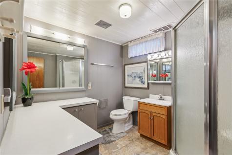 2230 Valley Road NE North Liberty IA 52317