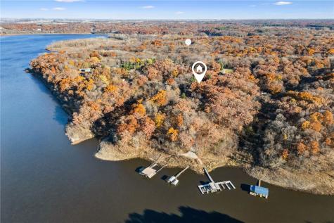 2230 Valley Road NE North Liberty IA 52317