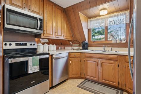 2230 Valley Road NE North Liberty IA 52317