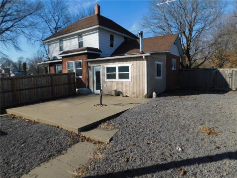 110 Plum Street Tipton IA 5277