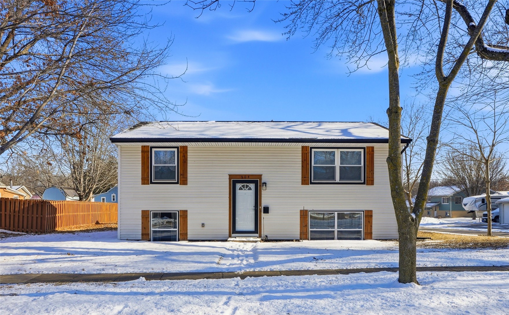 504 2nd Avenue NW Mt Vernon IA 52314