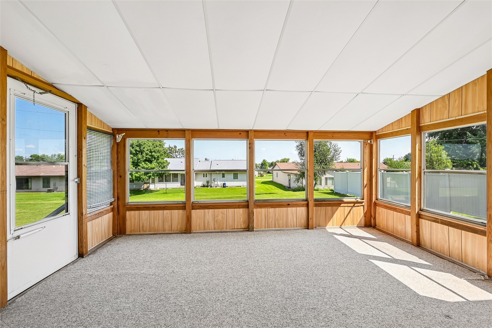 309 Cross Street SE Blairstown IA 52209