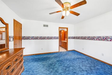 309 Cross Street SE Blairstown IA 52209
