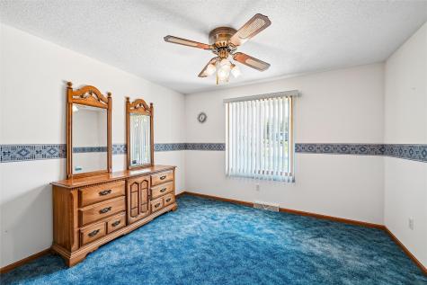 309 Cross Street SE Blairstown IA 52209