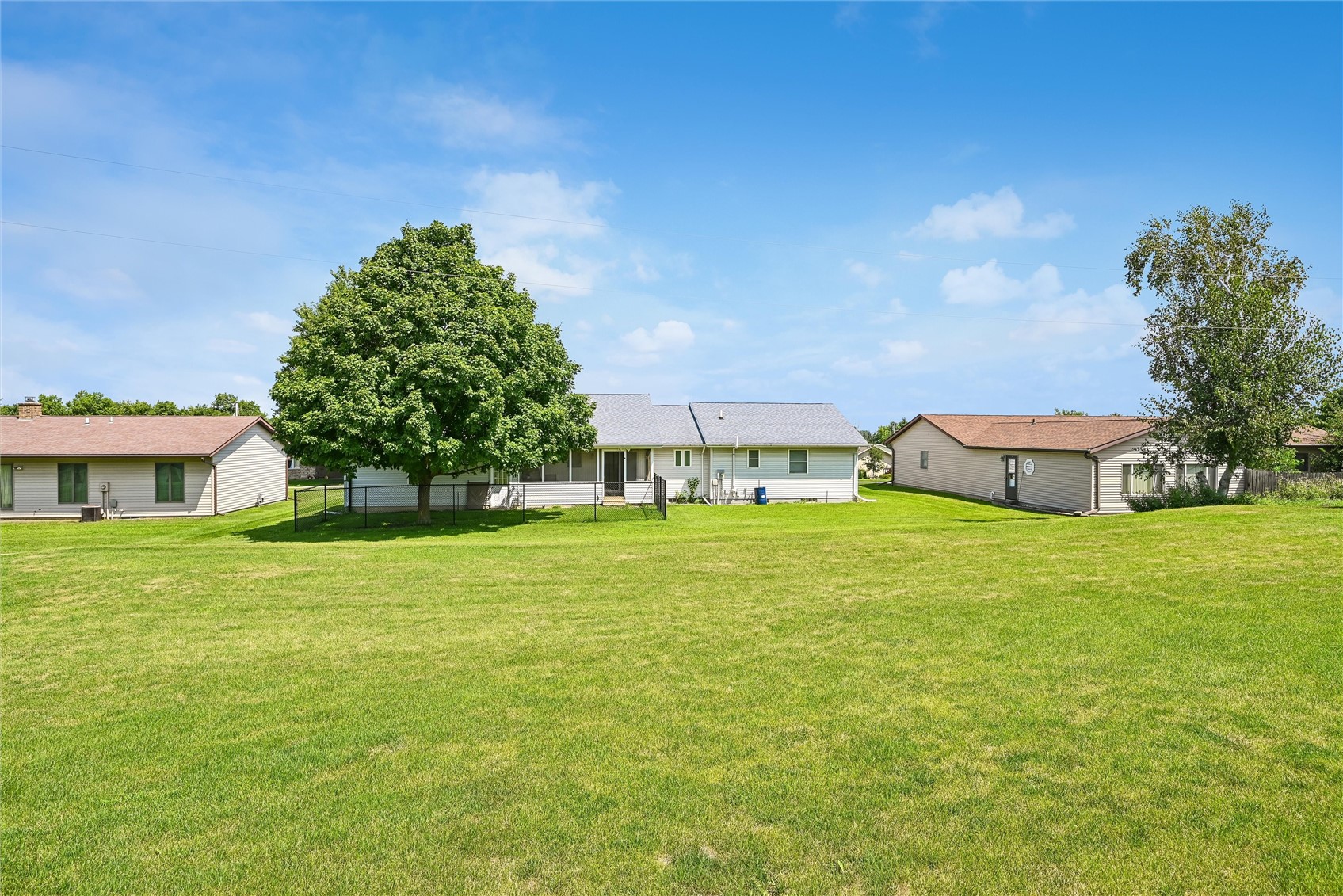 309 Cross Street SE Blairstown IA 52209