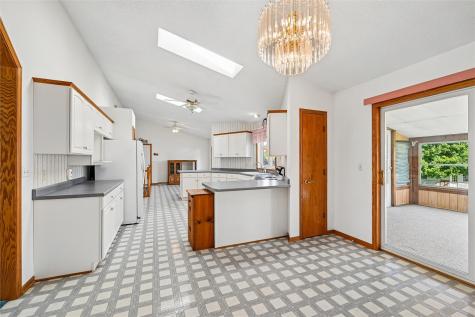 309 Cross Street SE Blairstown IA 52209