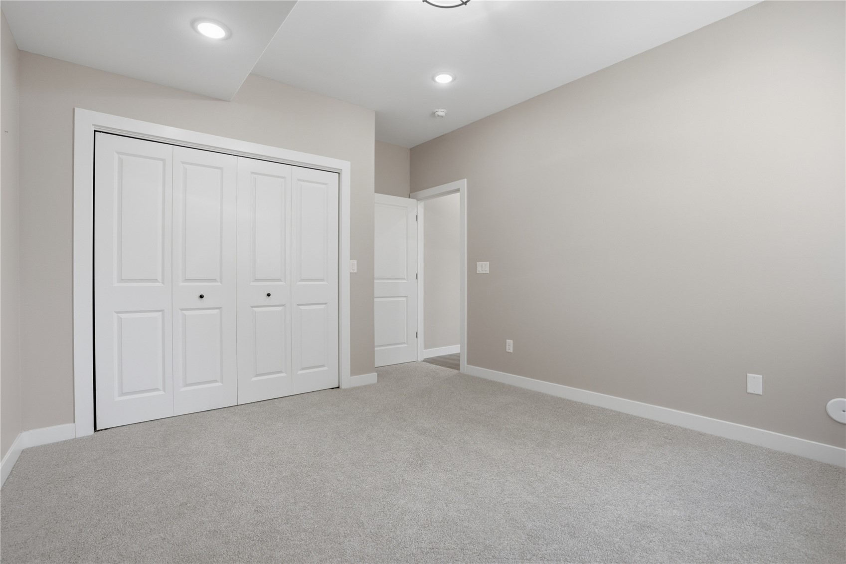 505 Dogwood Lane Tiffin IA 52340