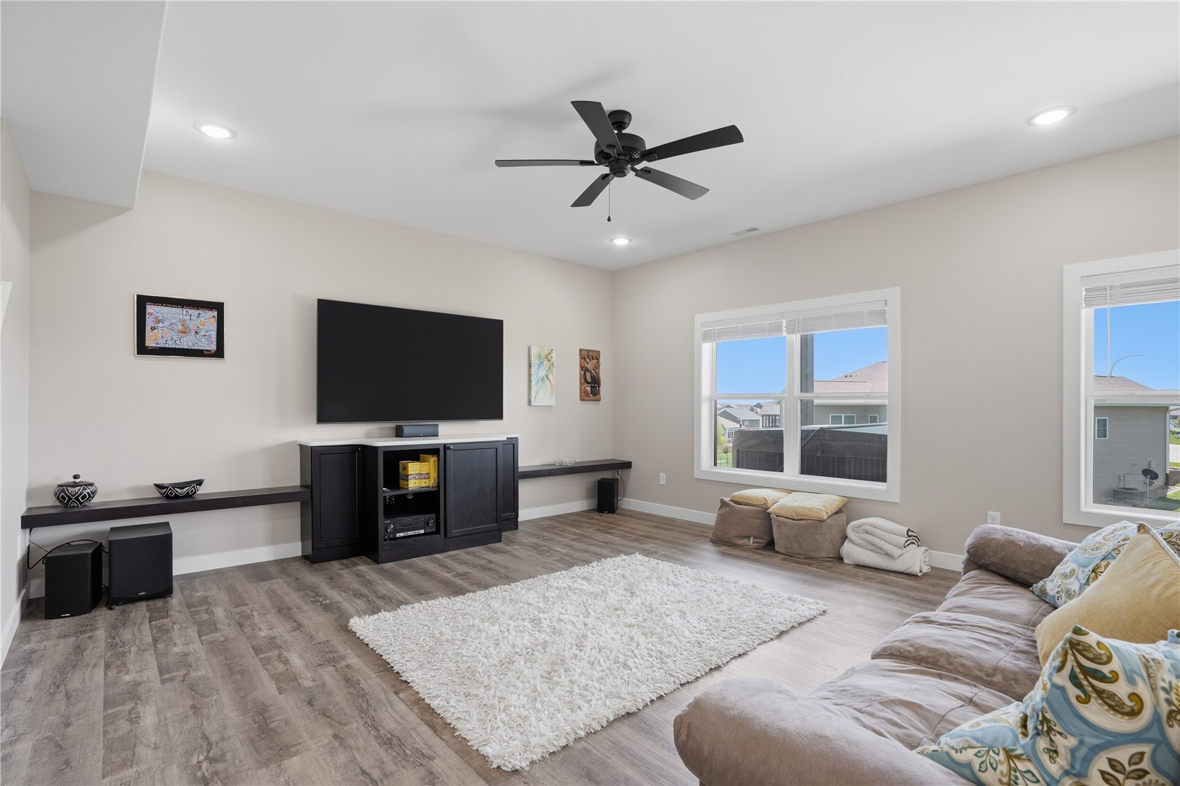 505 Dogwood Lane Tiffin IA 52340