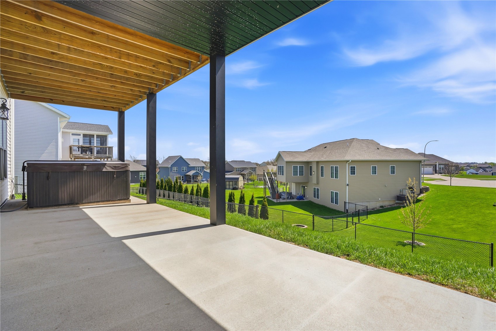 505 Dogwood Lane Tiffin IA 52340