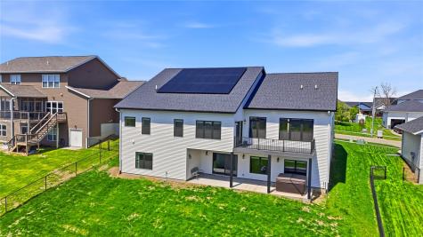 505 Dogwood Lane Tiffin IA 52340