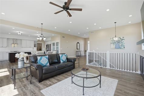 505 Dogwood Lane Tiffin IA 52340