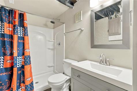 6801 Stonybrook Lane NE Cedar Rapids IA 52402