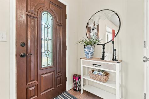 6801 Stonybrook Lane NE Cedar Rapids IA 52402