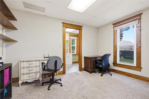 311 N Madison Street Mechanicsville IA 52306