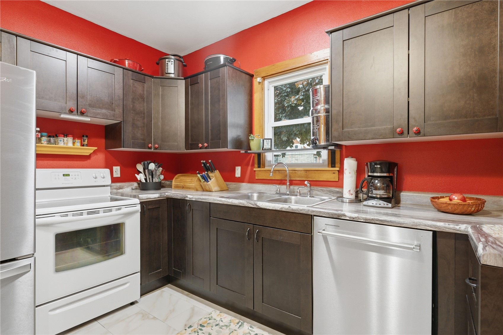 311 N Madison Street Mechanicsville IA 52306