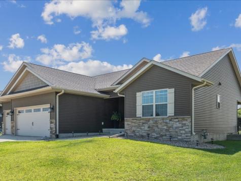 835 Prairie Street North Liberty IA 52317