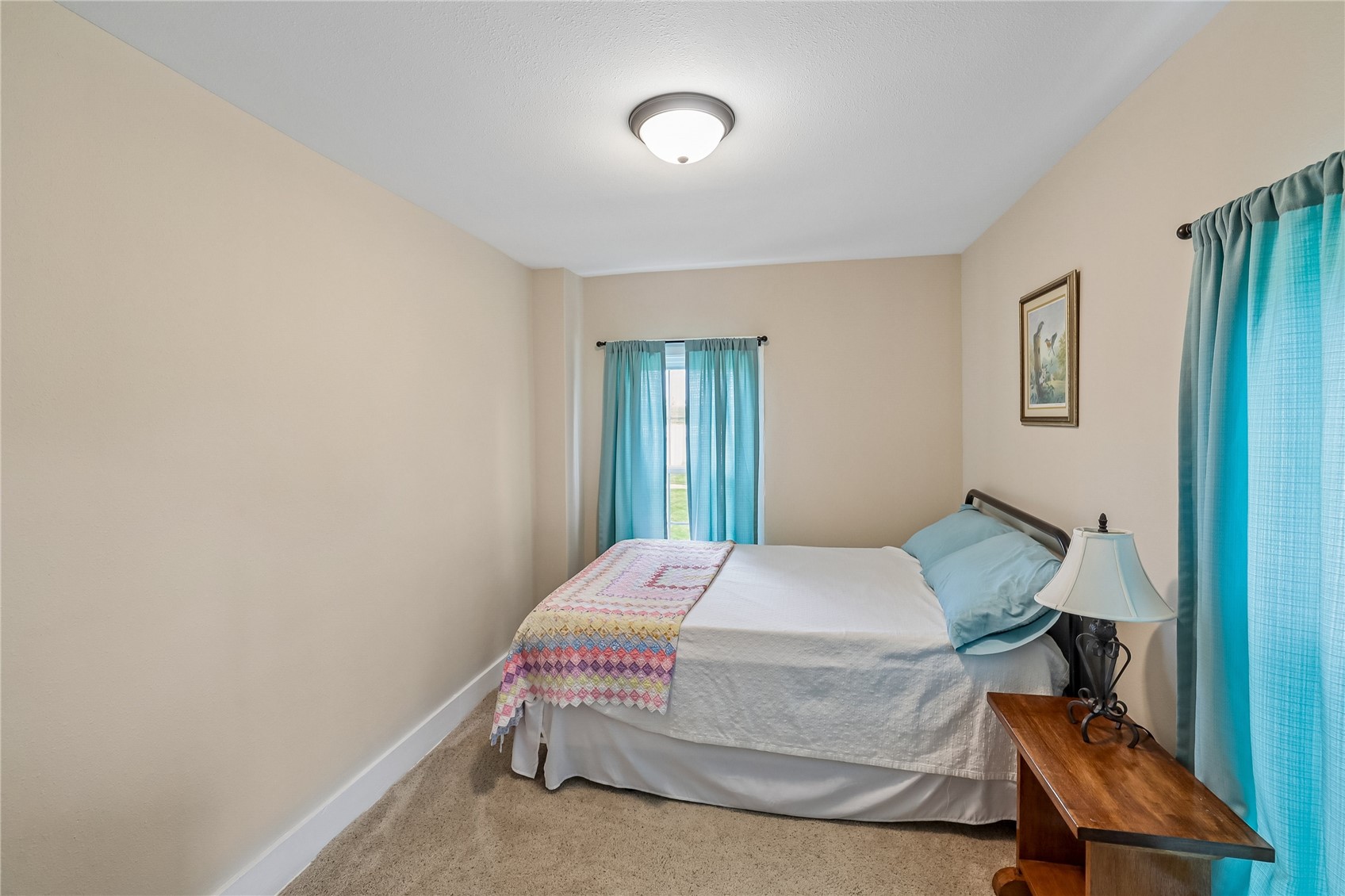 1056 R Avenue Marengo IA 52301
