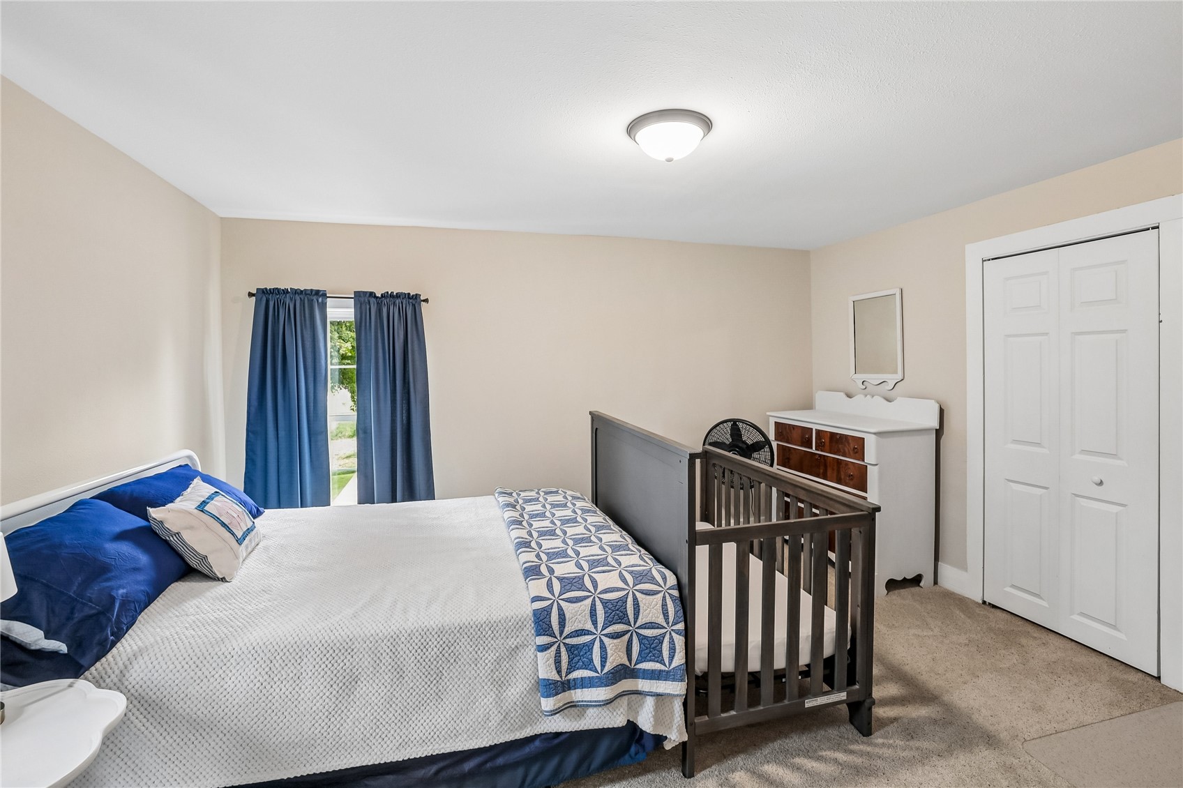 1056 R Avenue Marengo IA 52301