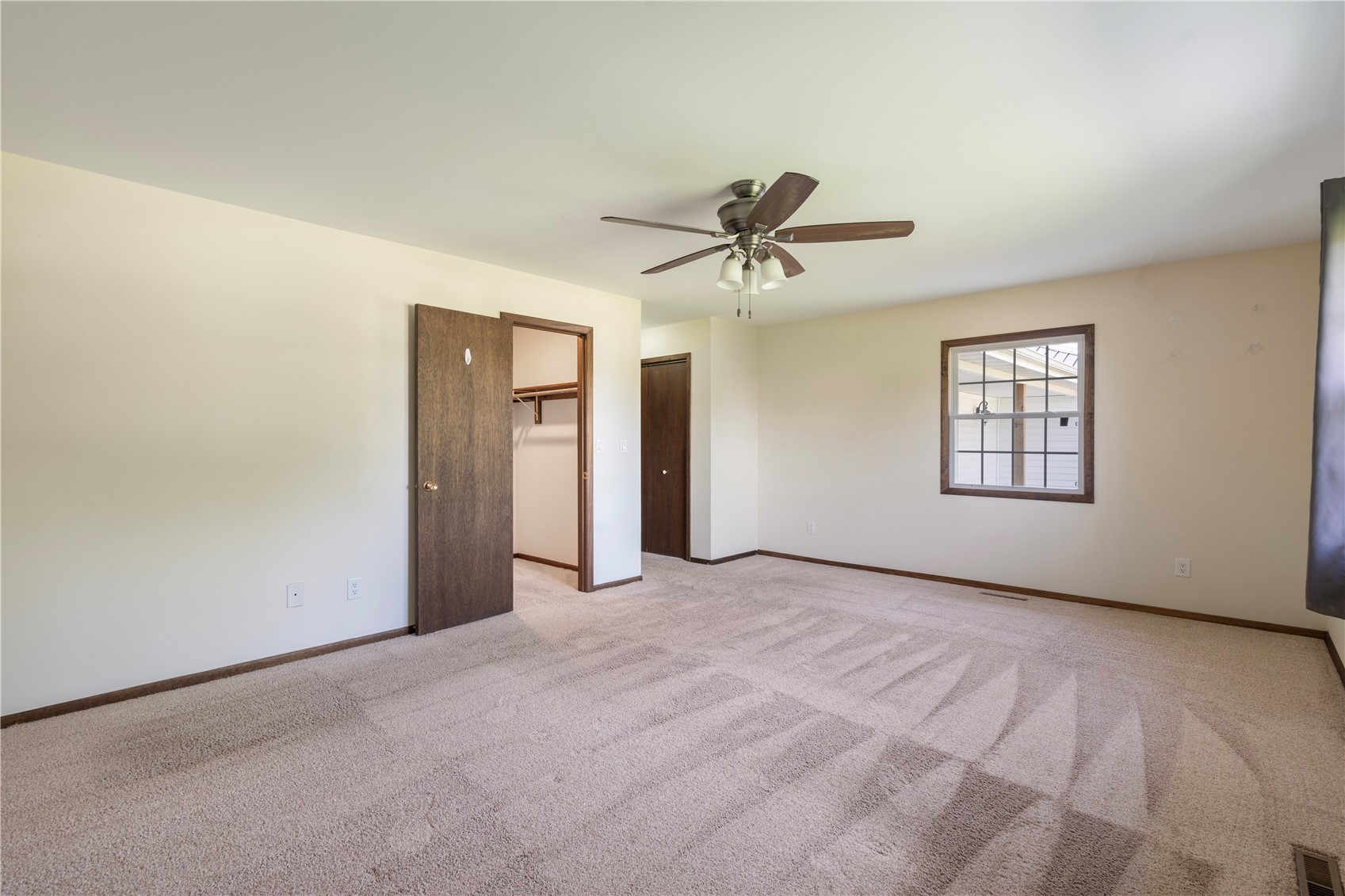 6752 29th Avenue Shellsburg IA 52332