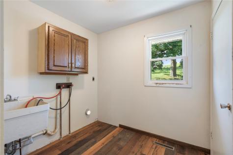 6752 29th Avenue Shellsburg IA 52332