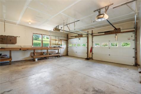 6752 29th Avenue Shellsburg IA 52332