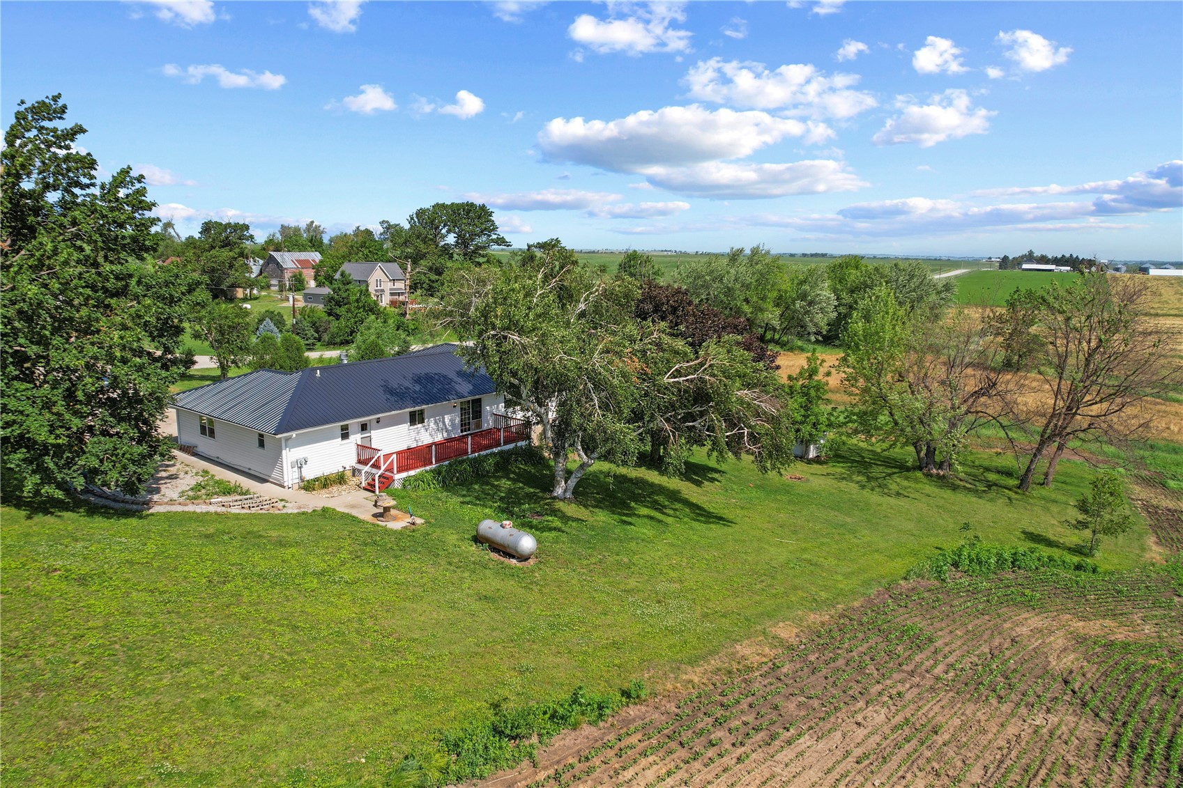 6752 29th Avenue Shellsburg IA 52332