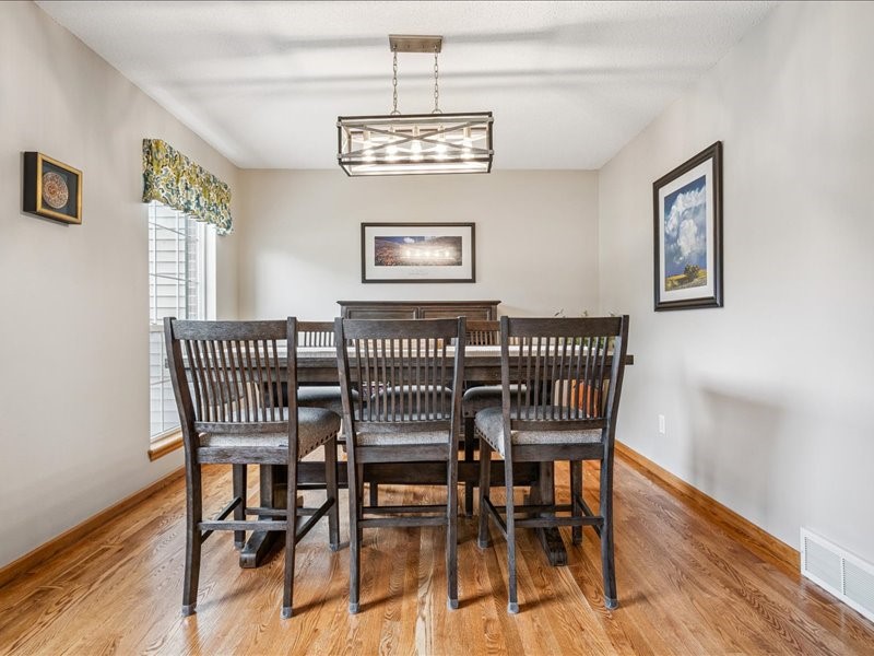 202 Rockhurst Drive SW Cedar Rapids IA 52404