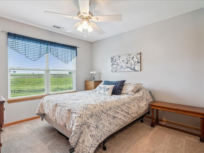 202 Rockhurst Drive SW Cedar Rapids IA 52404
